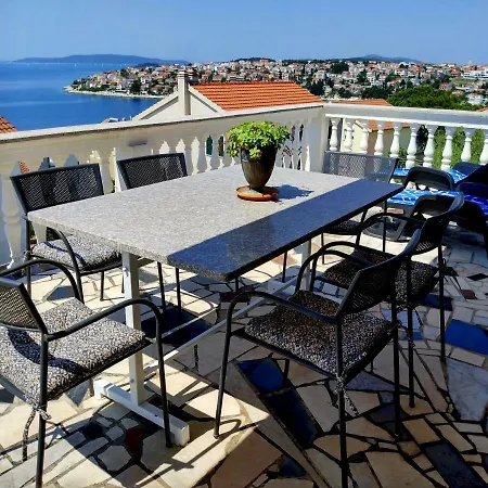 Grande Vista - Spacious 3 Bedroom With Large Terrace And Fantastic Sea View Apartamento *