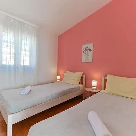 Apartamento Grande Vista - Spacious 3 Bedroom With Large Terrace And Fantastic Sea View Trogir